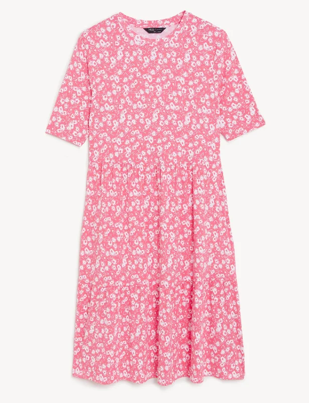 Jersey Printed Knee Length Tiered Dress sweetheart Neckline Romantic