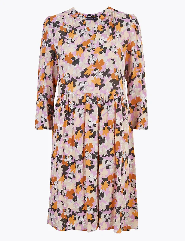 Floral V-Neck Mini Relaxed Dress Boat Neckline Classic