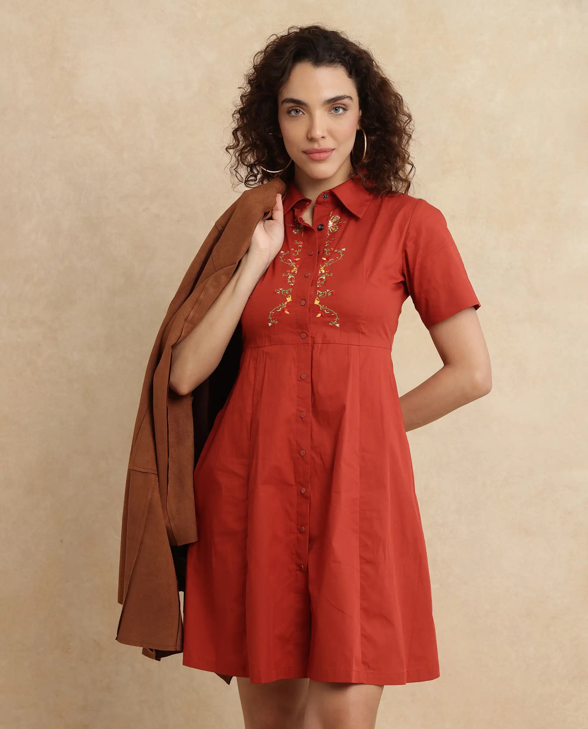 Rareism Women's Ronaj Rust Cotton Blend Fabric Collared Neck Button Closure Half Sleeve Plain Fit And Flare Knee Length Dress Tunics Gym athletic Rareism Women's Ronaj Rust Cotton Blend Fabric Collared Neck Button Closure Half Sleeve Plain Fit And Flare Knee Length Dress Tunics Gym athletic