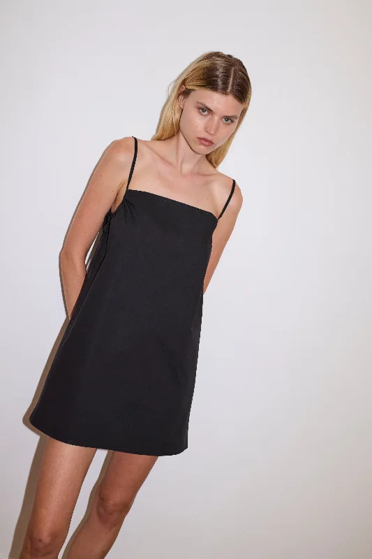 Drawcurve Dress - Black Tunics Stylish modern