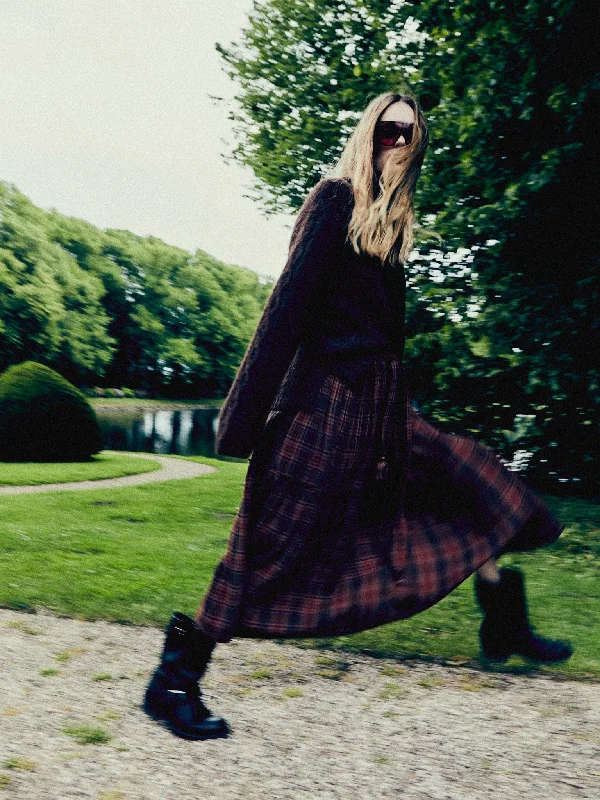 Françoise Skirt in Fireside Plaid corduroy skirt durable
