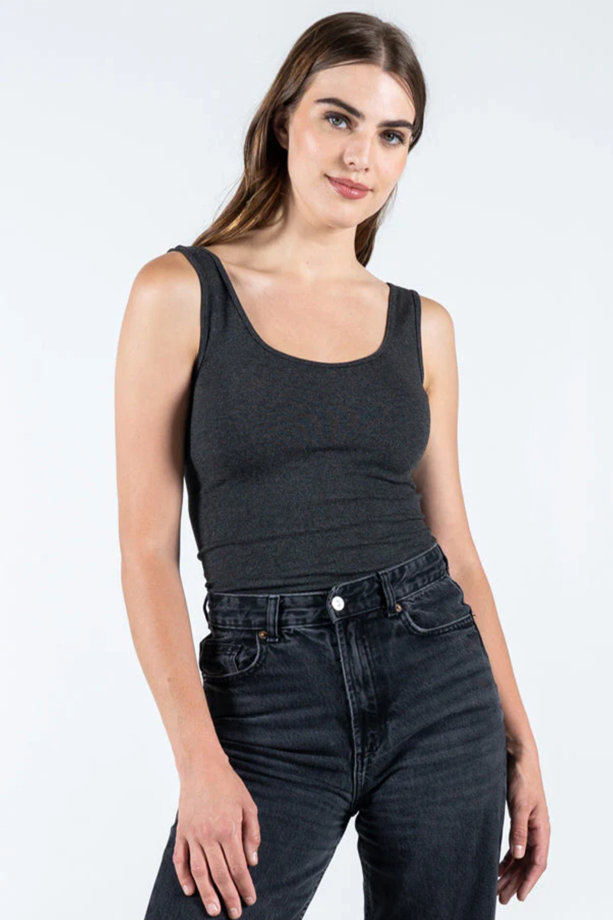 SHORT TANK TOP bronze tank top