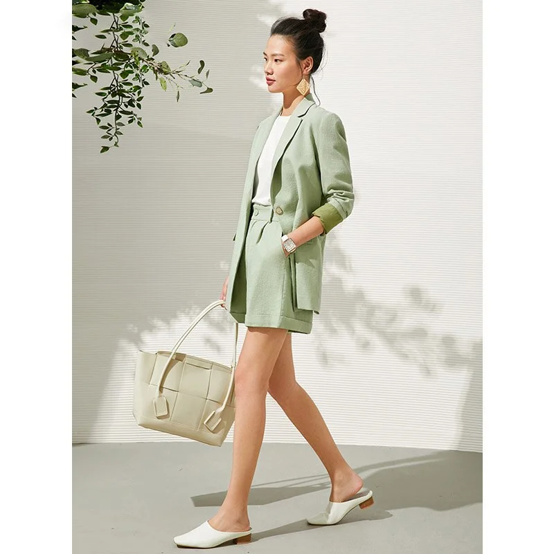 light green