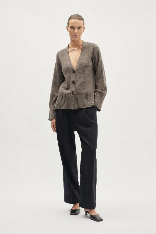 The Woolen Relaxed Cardigan Denim Fabric Leather Fabric Suede Fabric